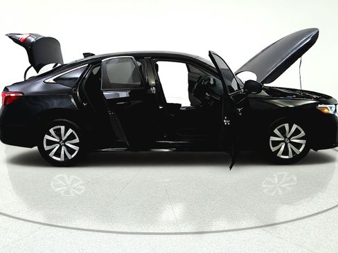 Used 2025 Honda Civic LX image 15