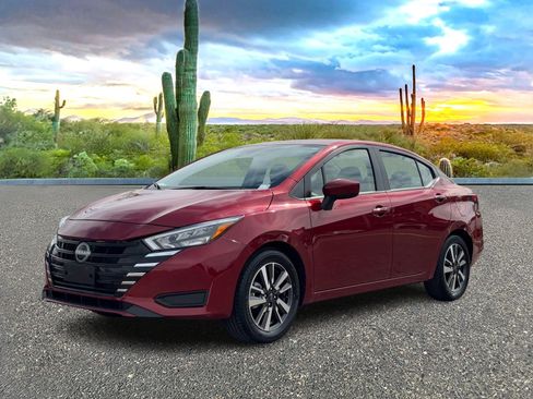 Certified 2025 Nissan Versa SV image 2