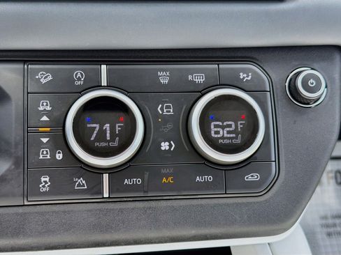 Certified 2025 Land Rover Defender 110 S AWD/4WD image 35