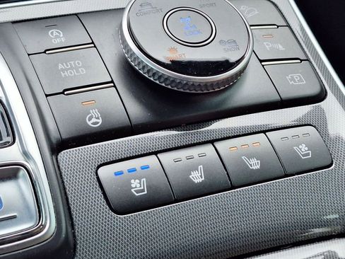 Used 2022 Hyundai Santa Fe Calligraphy image 26