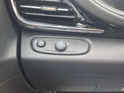 New 2026 Buick Envista Sport Touring image 18