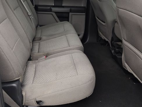 Used 2020 Ford F150 XLT image 6