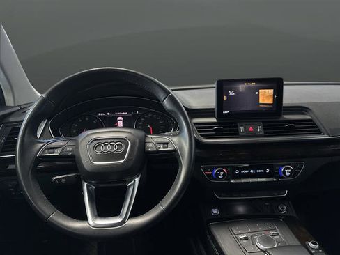 Used 2019 Audi Q5 2.0T Premium AWD/4WD image 5