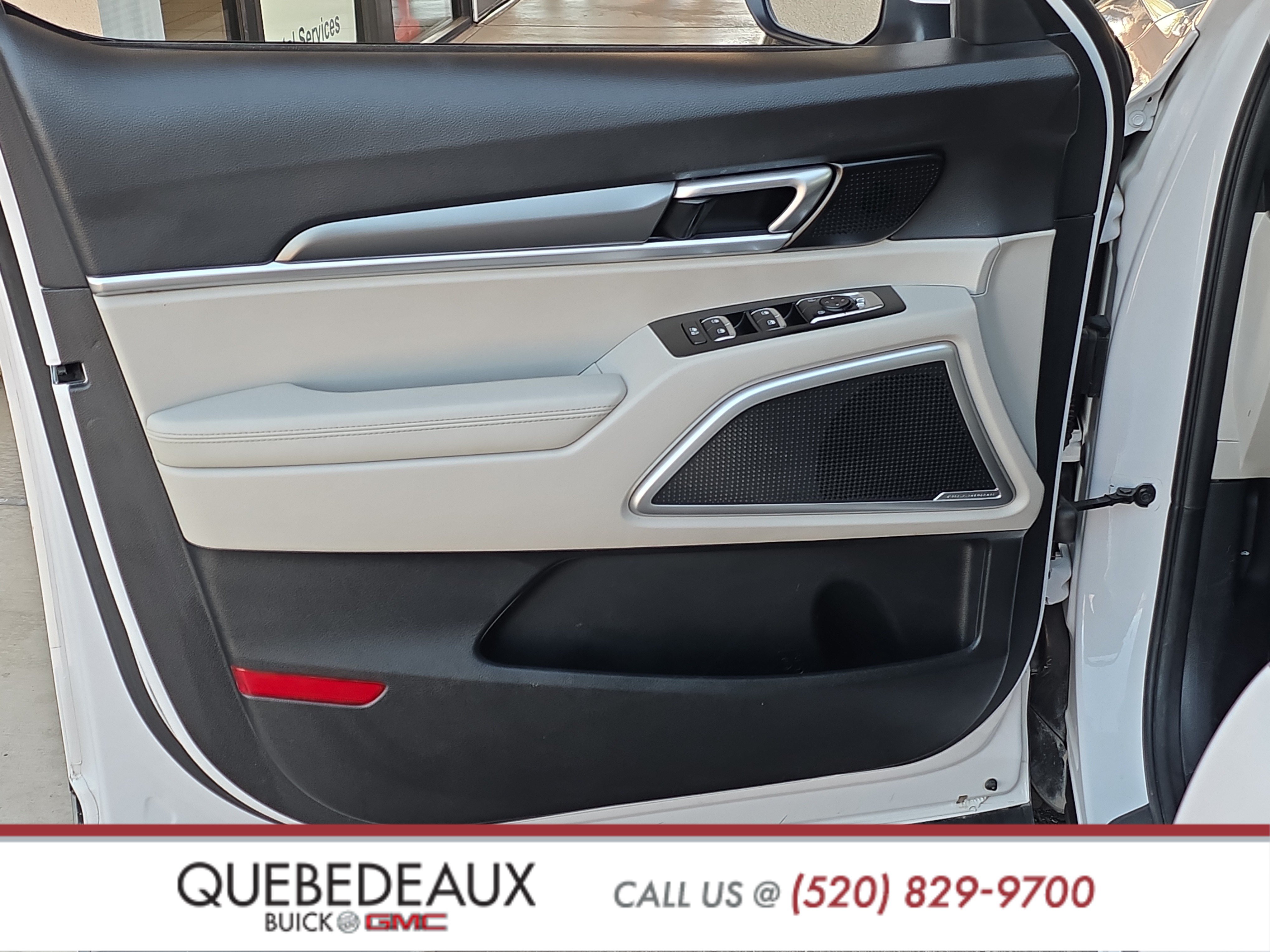 Used 2022 Kia Telluride S FWD image 9