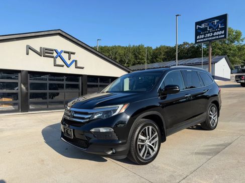 Used 2017 Honda Pilot Elite image 5