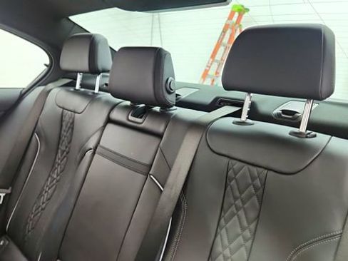 Used 2022 BMW 530e xDrive w/ Executive Package image 31