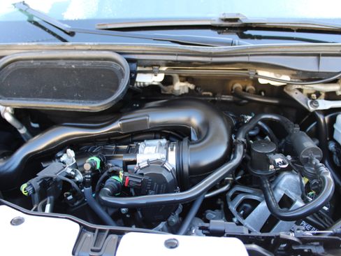 Used 2023 Ford Transit 250 148 High Roof Extended AWD w/ Load Area Protection Package image 28