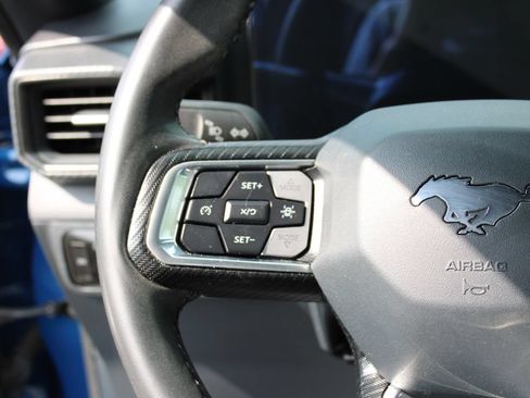 Used 2024 Ford Mustang Coupe RWD image 21