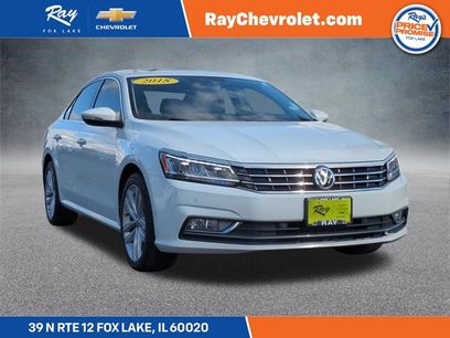 Used 2018 Volkswagen Passat 2.0T SE