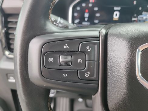 Used 2024 GMC Sierra 2500 AT4 AWD/4WD image 25
