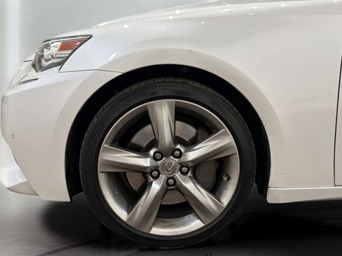 Used 2014 Lexus IS 350 w/ Luxury Package w/Brown Wood RWD image 17