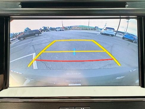 Used 2018 Toyota Avalon Limited w/ Protection Package FWD image 35