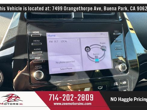 Used 2020 Toyota Prius LE FWD image 30