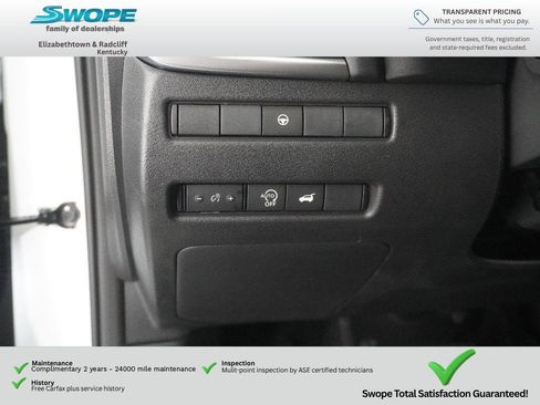 Used 2026 Nissan Rogue Dark Armor AWD/4WD image 16