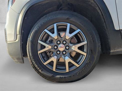 Used 2021 GMC Acadia SLE w/ Driver Convenience Package image 21