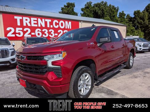 Used 2024 Chevrolet Silverado 1500 RST w/ Z71 Off-Road Package AWD/4WD image 1