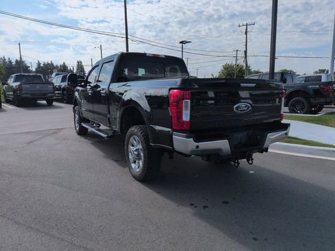 Used 2017 Ford F350 Lariat w/ Chrome Package AWD/4WD image 3