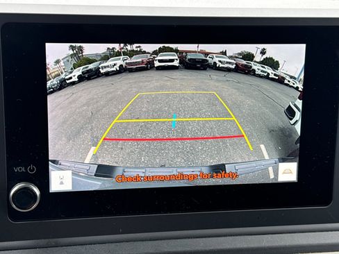 Used 2024 Toyota Tacoma SR image 23