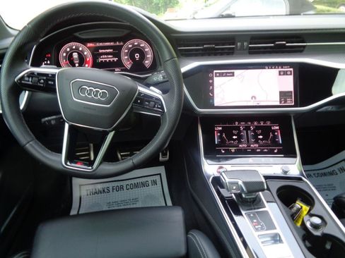 Used 2022 Audi S6 Premium Plus AWD/4WD image 10