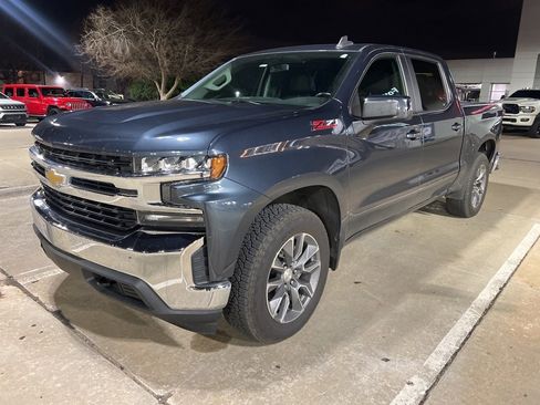 Used 2021 Chevrolet Silverado 1500 LT w/ Texas Edition Plus image 2