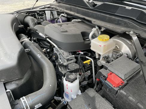 New 2026 RAM 2500 Tradesman AWD/4WD image 25