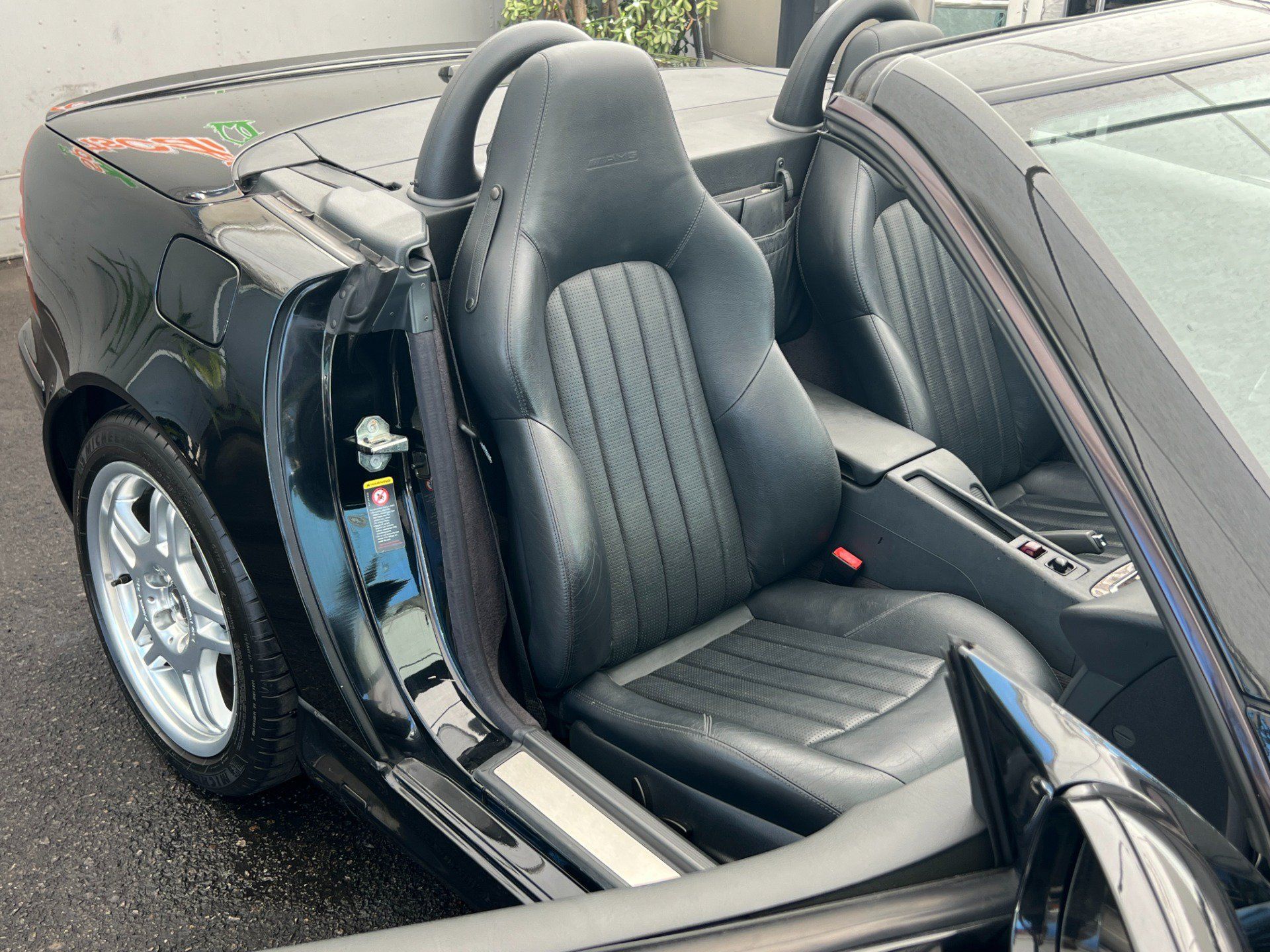 Used 2002 Mercedes-Benz SLK 32 AMG image 18