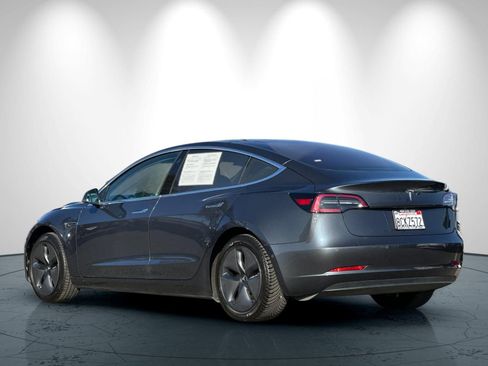 Used 2018 Tesla Model 3 Long Range image 6
