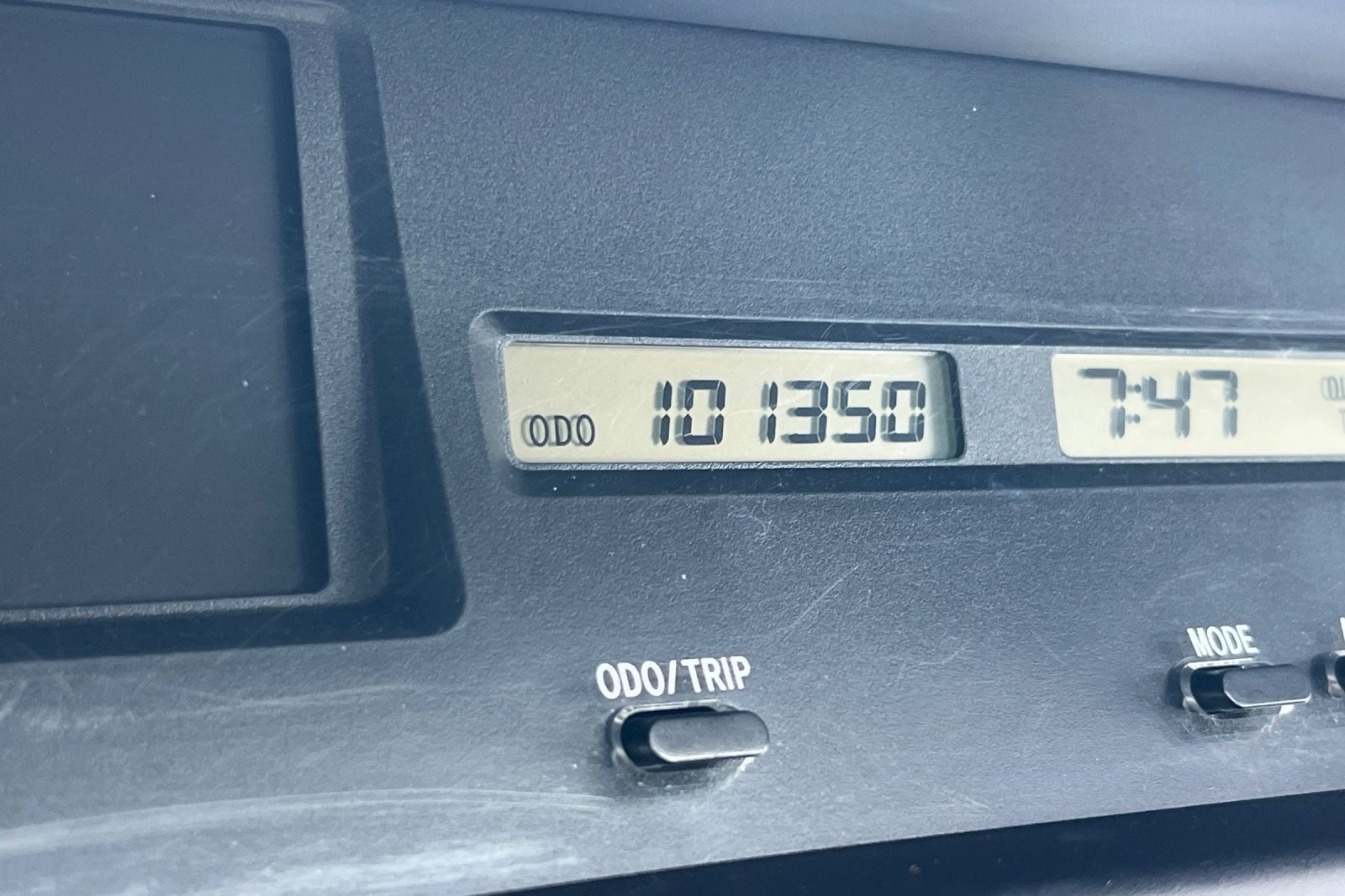 Used 2003 Toyota Avalon XL FWD image 19