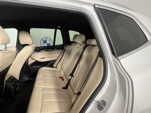 Used 2024 BMW X3 xDrive30i w/ Premium Package AWD/4WD image 4