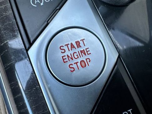 Used 2021 BMW 330i Sedan w/ Driving Assistance Package image 34