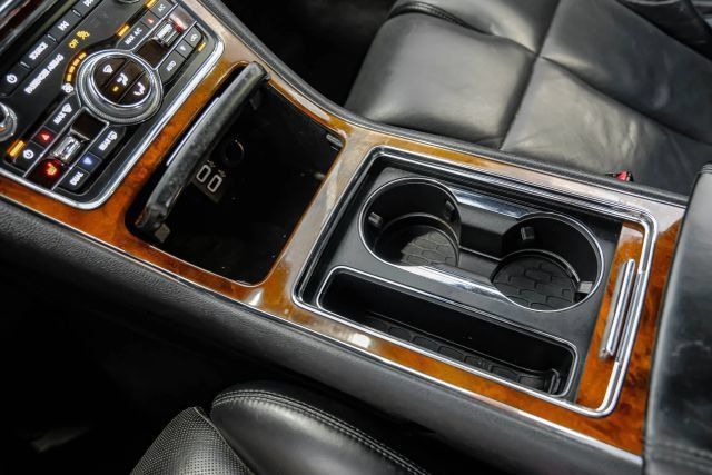 Used 2019 Lincoln Continental Select FWD image 32