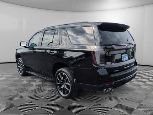 Used 2025 Chevrolet Tahoe RST w/ Comfort Package AWD/4WD image 3