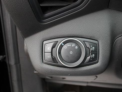 Used 2017 Ford Escape SE image 10