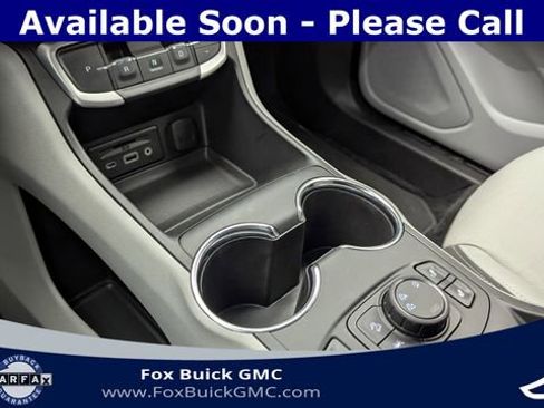 Certified 2024 GMC Terrain SLT image 18