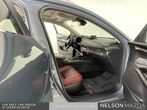 Used 2024 MAZDA CX-30 AWD 2.5 S w/ Preferred Package image 14