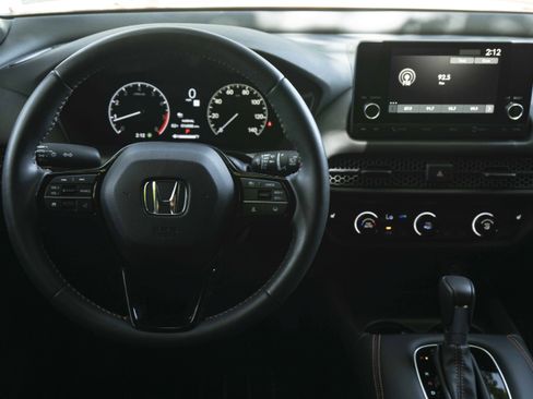 Used 2024 Honda HR-V Sport image 19
