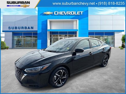 Used 2024 Nissan Sentra SV image 1