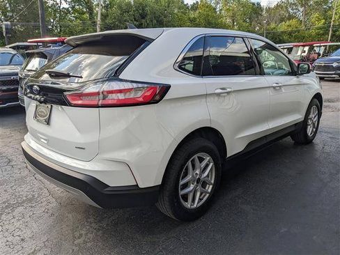 Used 2024 Ford Edge SEL AWD/4WD image 5