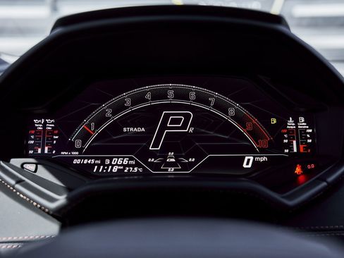 Used 2024 Lamborghini Huracan Tecnica image 61