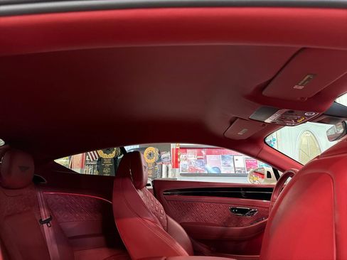 Used 2020 Bentley Continental GT V8 AWD/4WD image 25