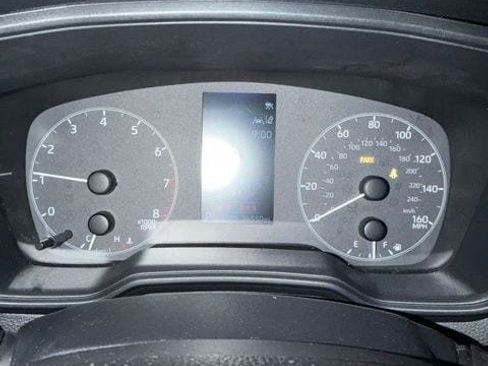 Used 2025 Toyota Corolla LE FWD image 5