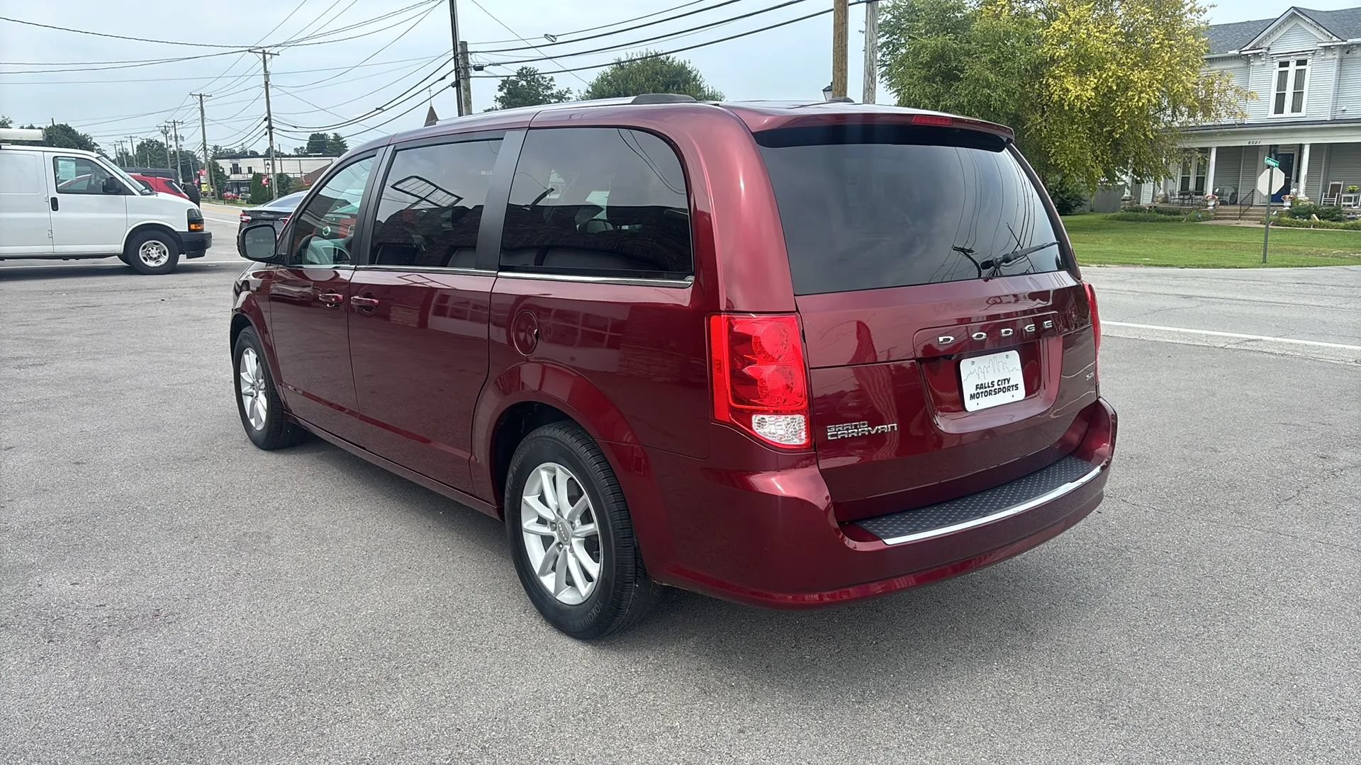 Used 2020 Dodge Grand Caravan SXT FWD image 10