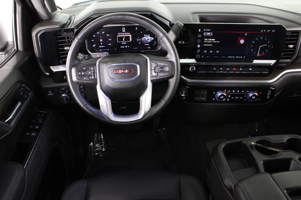 Used 2026 GMC Sierra 1500 SLT AWD/4WD image 6