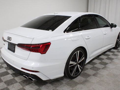 Used 2022 Audi S6 Prestige image 29