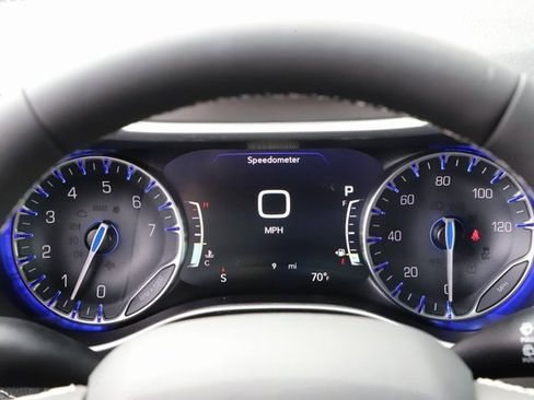 New 2026 Chrysler Pacifica Select image 28