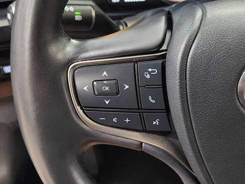 Used 2023 Lexus UX 250h FWD w/ Accessory Package (Z2) image 48