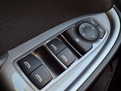 Used 2025 Chevrolet Malibu LT image 26