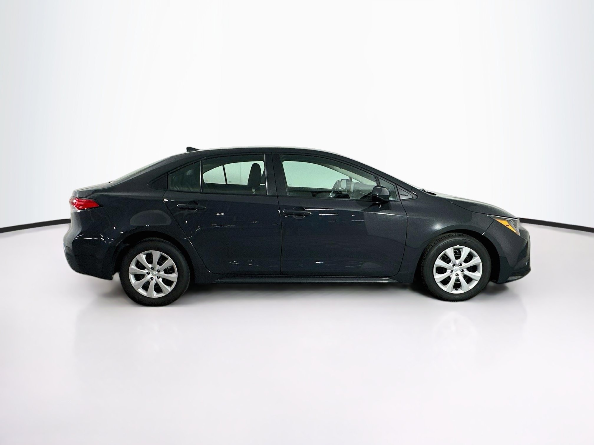 Used 2026 Toyota Corolla LE FWD image 10