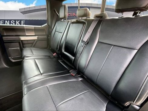 Used 2018 Ford F150 Lariat w/ Equipment Group 502A Luxury image 29