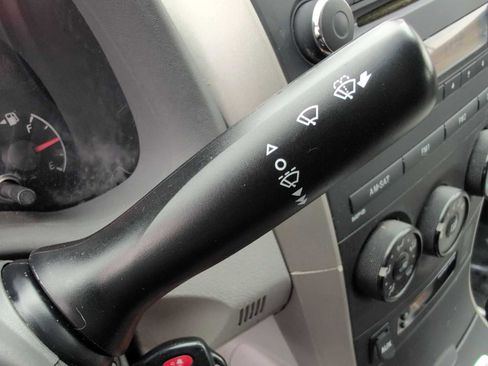 Used 2010 Toyota Corolla image 23